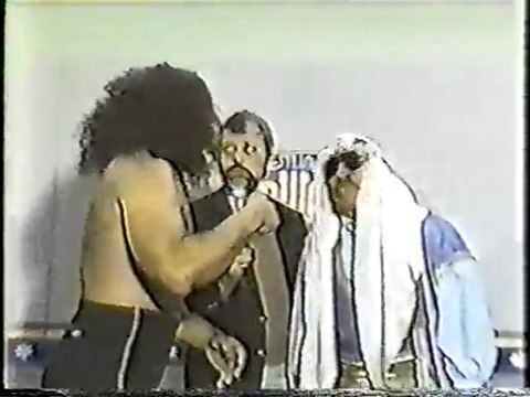 BRUISER BRODY VS CRUSHER BLACKWELL AWA