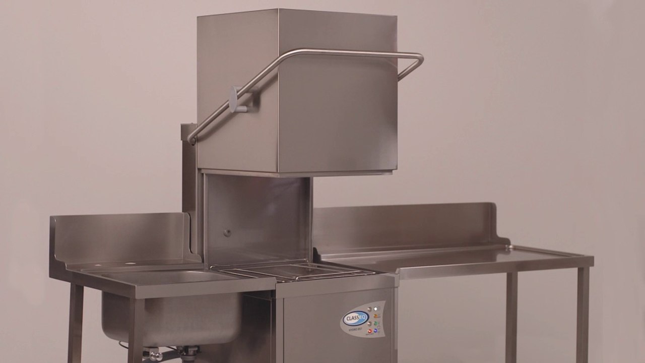 Inbetriebnahme wasserenthärter hauben-spülmaschine