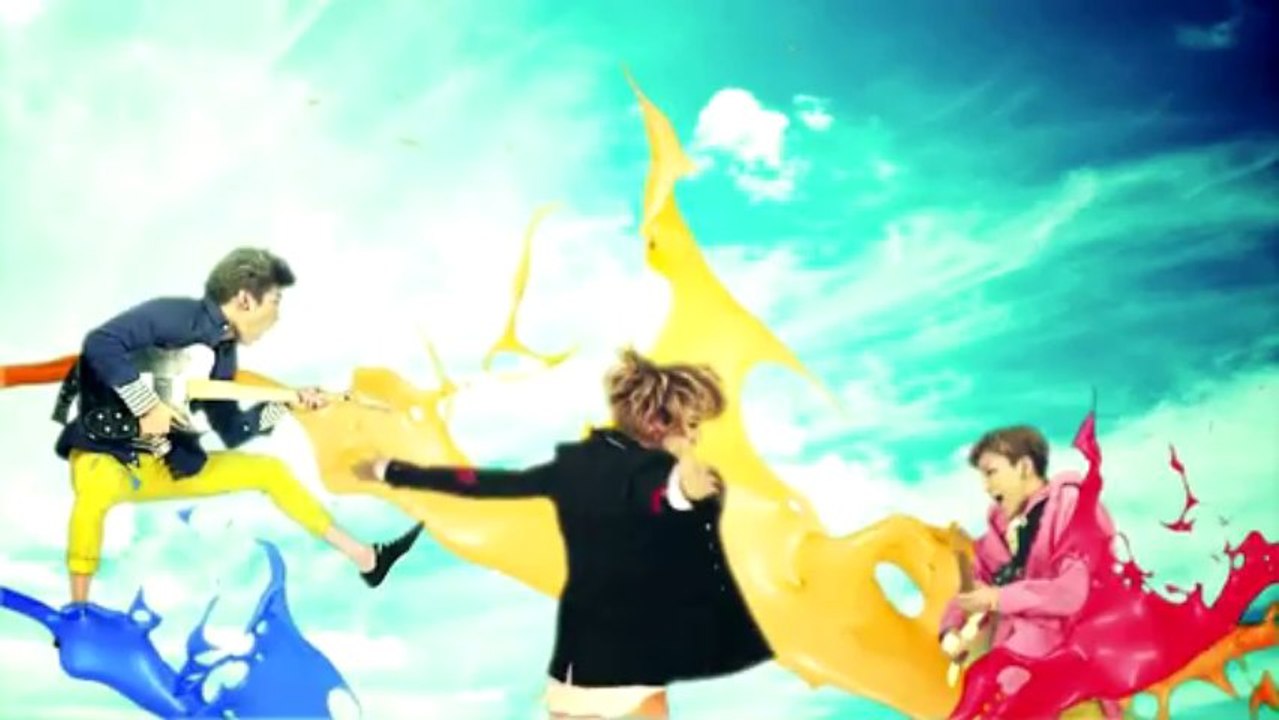 [MV] LUNAFLY - Fly To Love