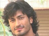 Vidyut hates being compared
