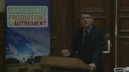 Vincent Peillon : lancement de la concertation pour l'avenir de l'enseignement agricole