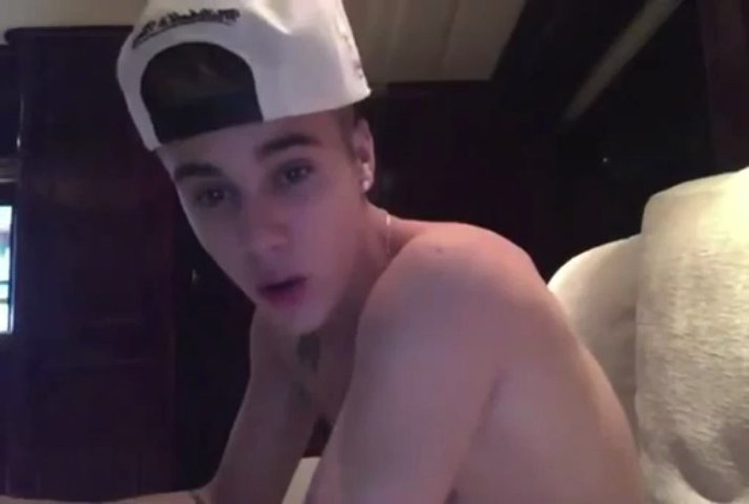 Justin Bieber - Sorry Video