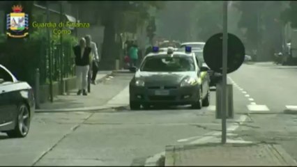 Italian police find gold in Easter daytripper's car