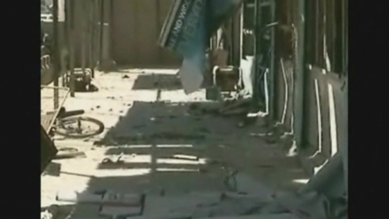 Afghan Taliban kill 44 in suicide attack on courtroom