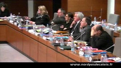 Jean-Richard Sulzer dénonce le gaspillage de l'argent public