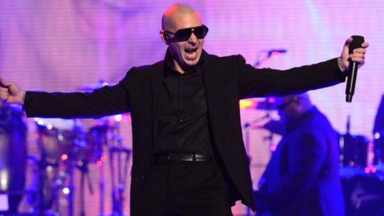 Rapper Pitbull Rocks India At Indian Premier League