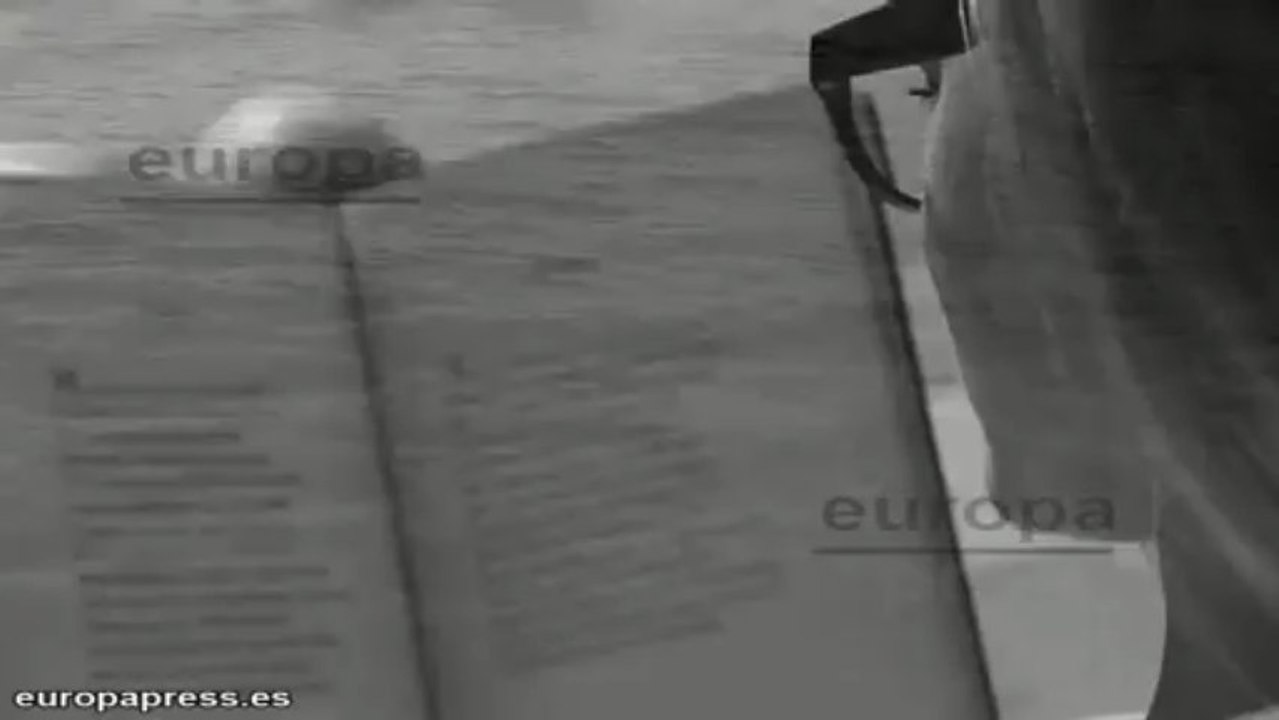 Bar Refaeli inseparable de su mascota