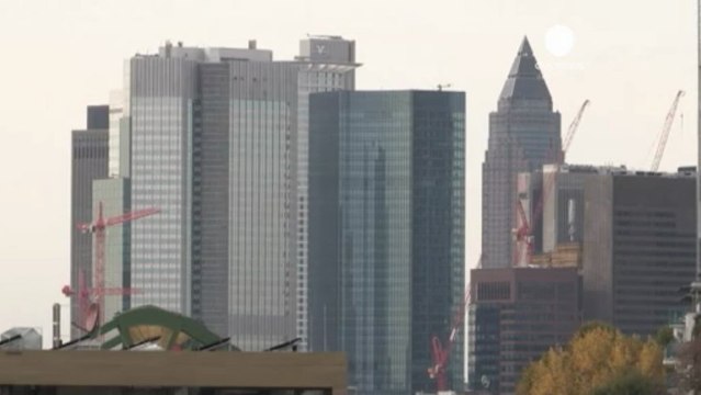 Deutsche Bank 'being probed over hiding losses'