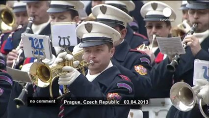 EU flag for Prague Castle - no comment
