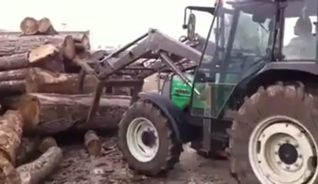 Traktör ön yükleyici kepçe VALTRA CANLI TARIM