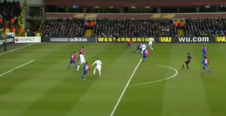 Tottenham vs Basel 1:2 Adebayor