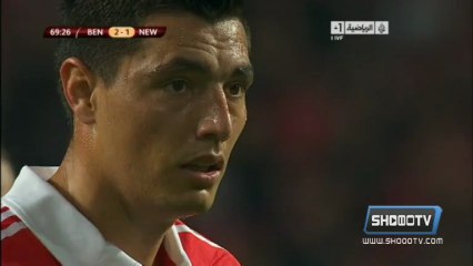 Benfica 3-1 Newcastle ,Oscar Cardozo