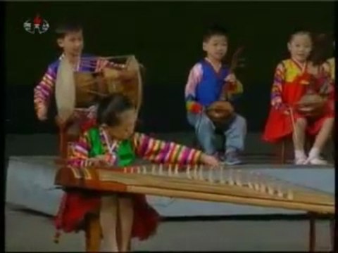 Palatul Copiilor Coreea de Nord - Tara Mea (3)