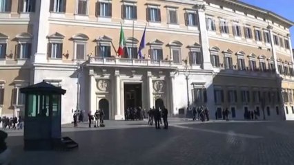 "MERITIAMO RISPETTO"