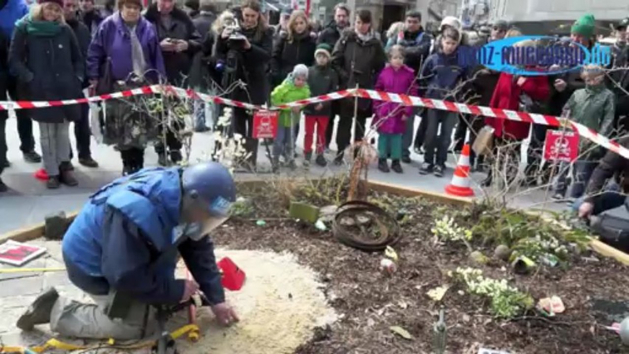 Entminung marienplatz münchen / demining marienplatz munich 04.04.2013