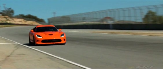 SRT Viper TA à Laguna Seca