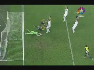 Aykut Kocaman ve Moussa Sow'un Gol Sevinci Fenerbahçe - Lazio