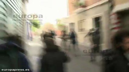 Escrache en la casa de Sáenz de Santamaría