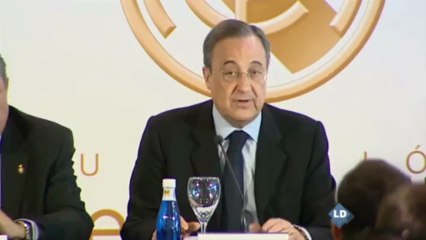 Florentino Pérez felicita a Xabi Alonso y al equipo por el partido ante el Galatasaray