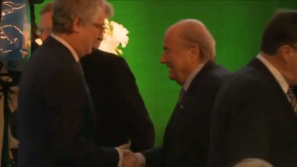 Blatter indietro tutta sulla questione razzismo
