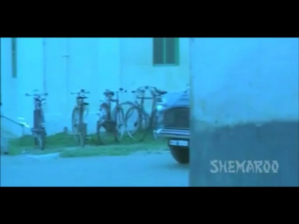 police lockup scene 9