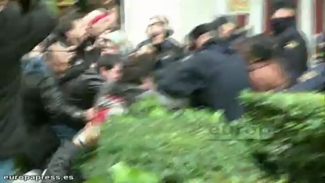 Dos detenidos al intentar impedir desalojo en Madrid