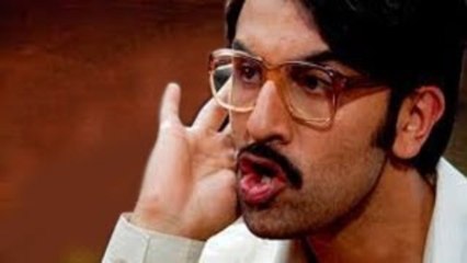 Ranbir Kapoor imitates Shahrukh Khan for IPL 6 ad