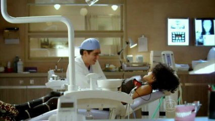 O Dentista Mascarado : Sheila Shenon Investigador Miler interroga Dr Paladino sobre foragida