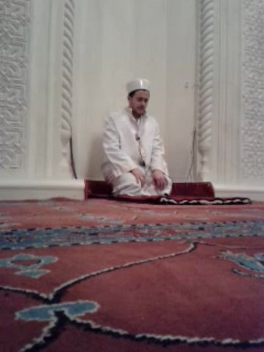 okuyan yasin ramazan ekiz-osmanlı camii ( ANKARA )