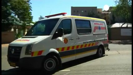 Nelson Mandela recibe el alta hospitalaria