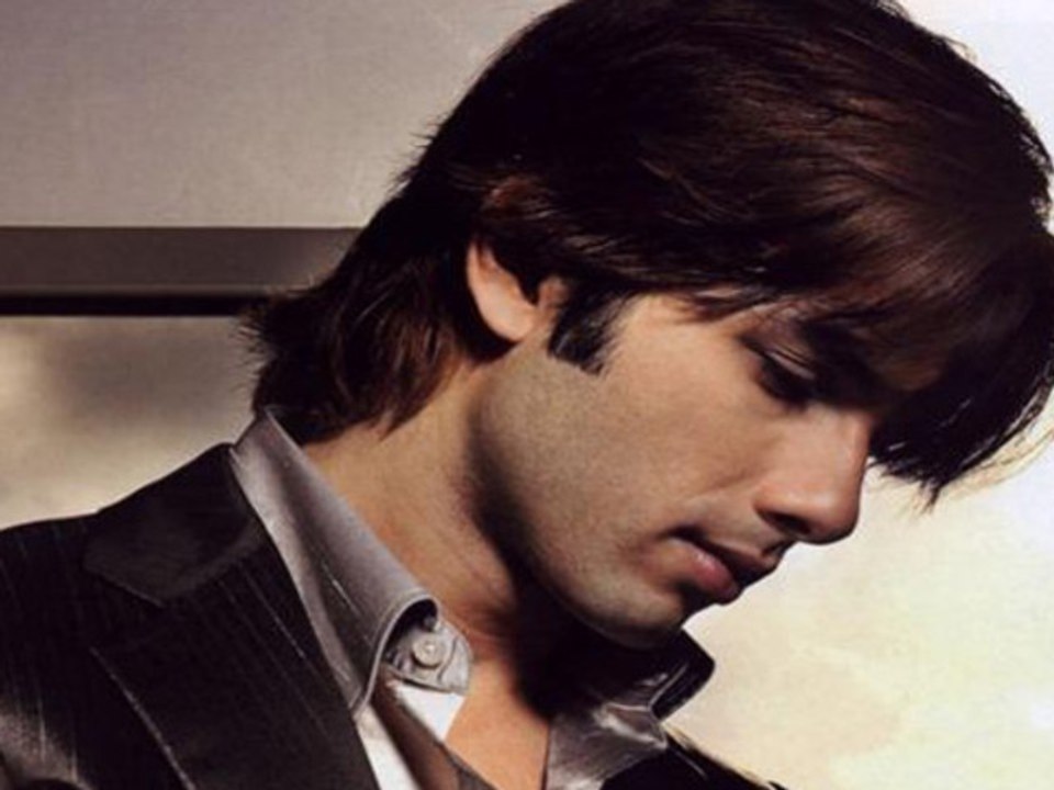 Lehren Bulletin Shahid Kapoor Says No To Televsision And More Hot News