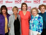 Valerie Harper reunites with co-stars