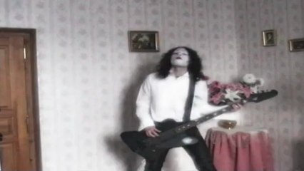 KISS- Radioactive (zombie Dandies cover)