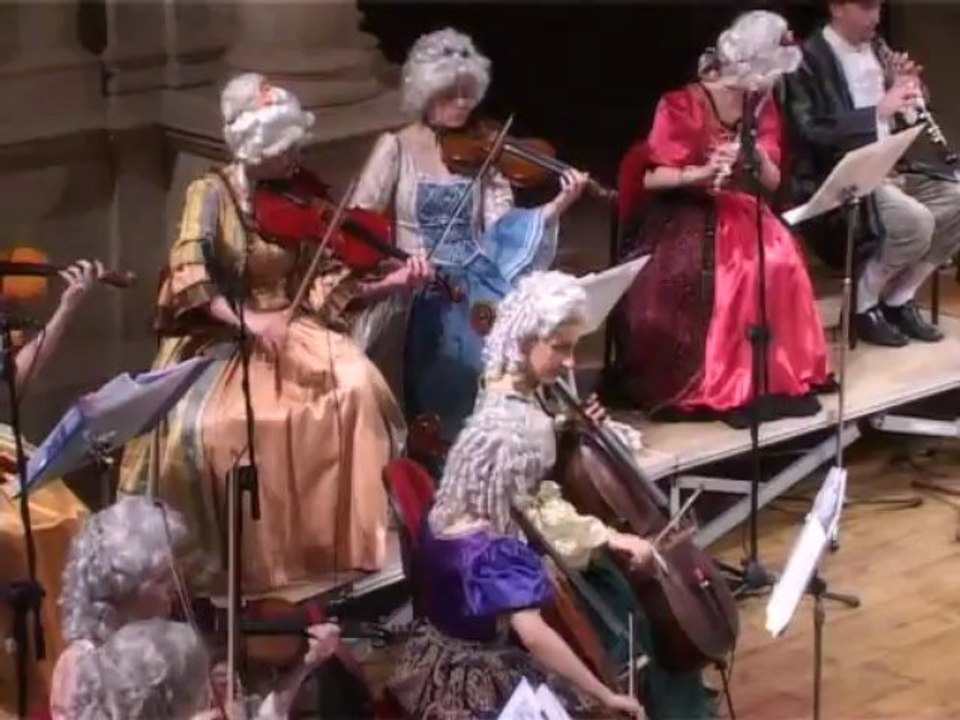 Casanova Venice Ensemble  / Rondo Veneziano  ( Arlecchino )