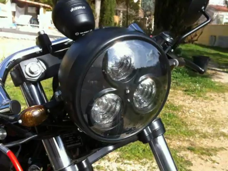 Métamorphose BMW R65LS en Café Racer Black&Red ACDC