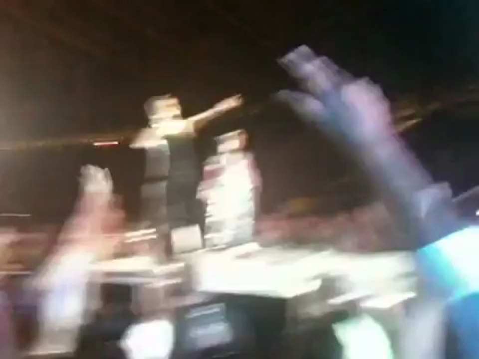 Depeche Mode - Waiting for the night (Guadalajara Arena VFG)