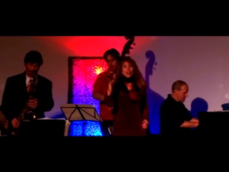 "Walk On By" Karla Downey sings with jazz lounge band Identity Thieves