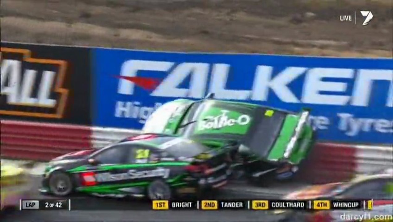V8 Supercars Tasmania 2013 Race 2 Big crash Reynolds