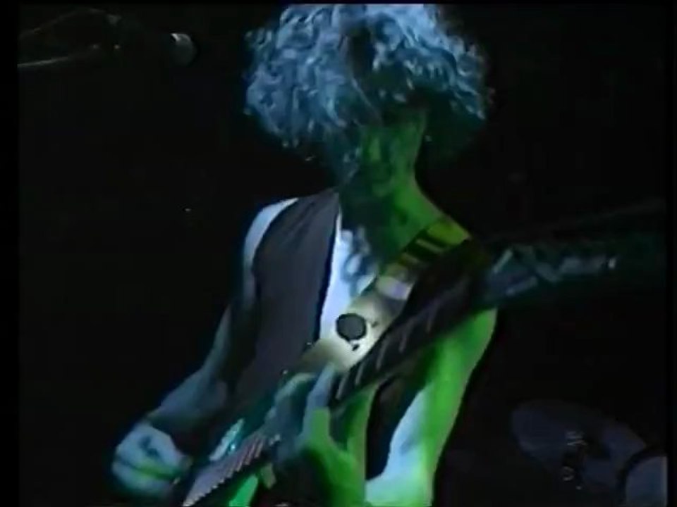 Clip Well spotted - 1993