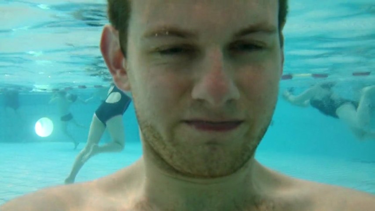 Le Sony Xperia Z sous l'eau - Défi vidéo #TesteurSosh