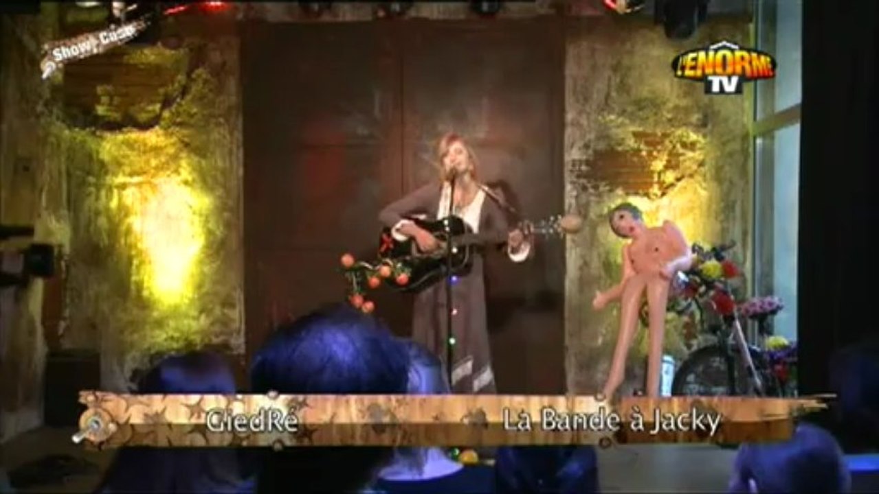 L'Enorme TV - Giedre - 06-04-2013
