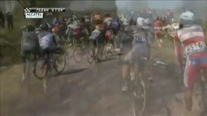 Cancellara remporte pour la troisième fois Paris-Roubaix