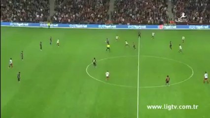 Didier Drogba a inscrit un but incroyable avec Galatasaray