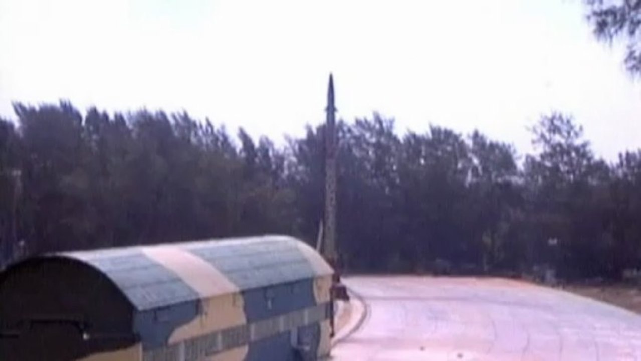 India tests missile