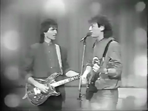 Michael Jones : Guitar Man + Jean-Jacques Goldman : Famille + Michael Jones et Jean-Jacques Goldman : Je te donne (1986)