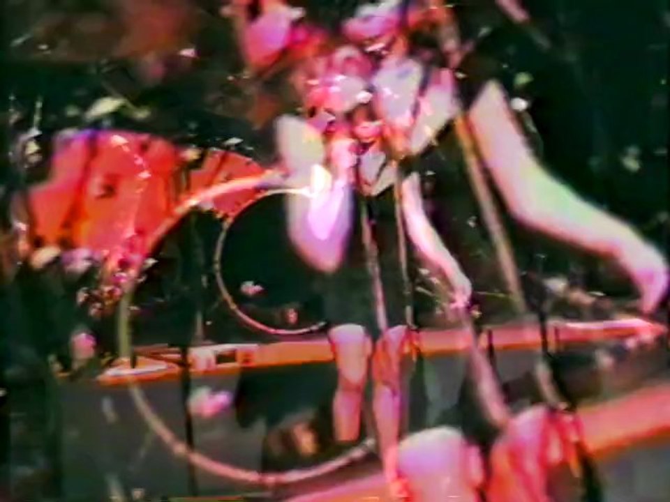 "What's Up" "What's Going On" by 4-Non Blondes performed LIVE by Karla Downey @ Mystic Theater