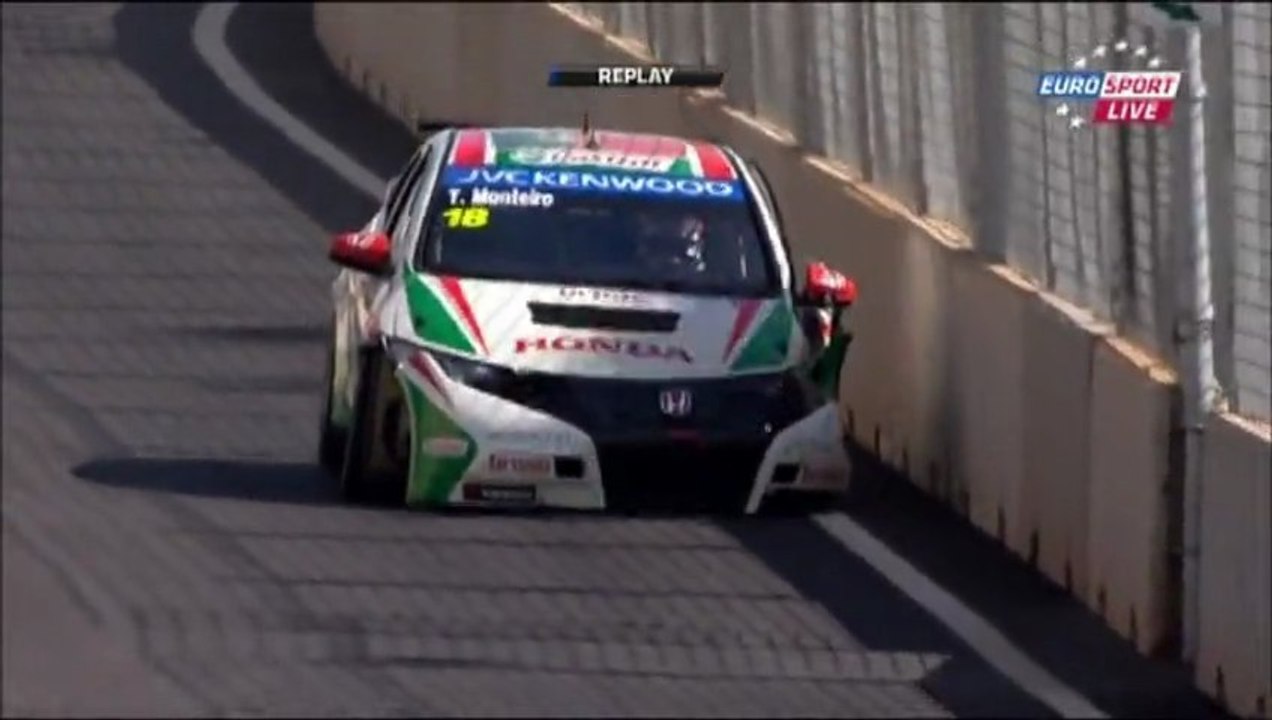 WTCC Maroc 2013 Race 1 Big crash Monteiro