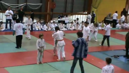 2013_03_17-gala judo dorian (combat 2).MPG