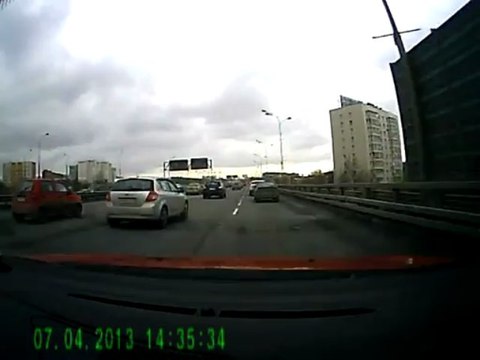 Расталкивая всех