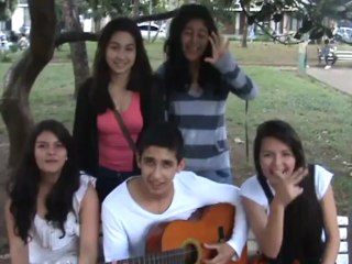 Directioners entrevistan a Goyo y nos canta otra melodia